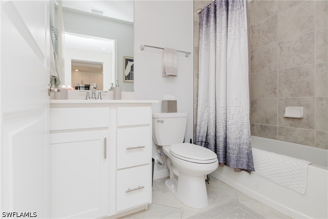 6082 National Unit 112, Ave Maria, FL 34142