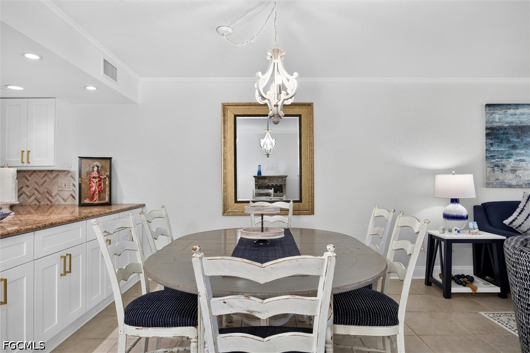 DiningArea