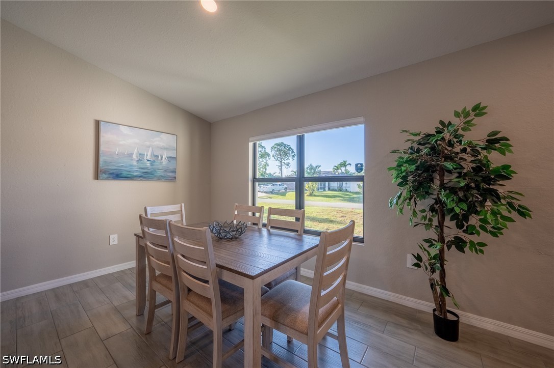 DiningArea