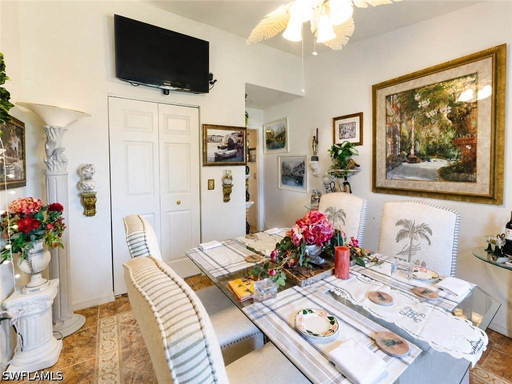 DiningArea
