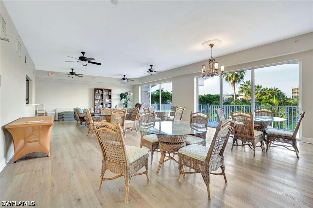 DiningArea