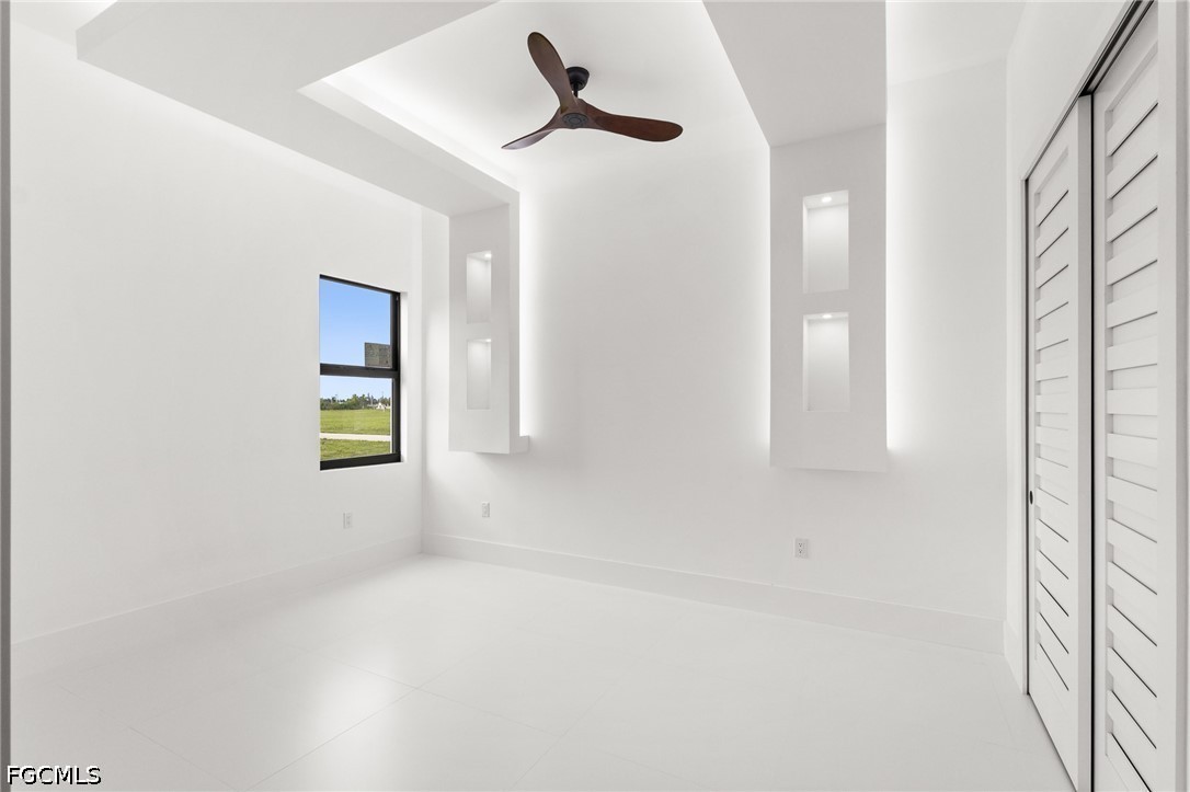 806 33rd, Cape Coral, FL 33993