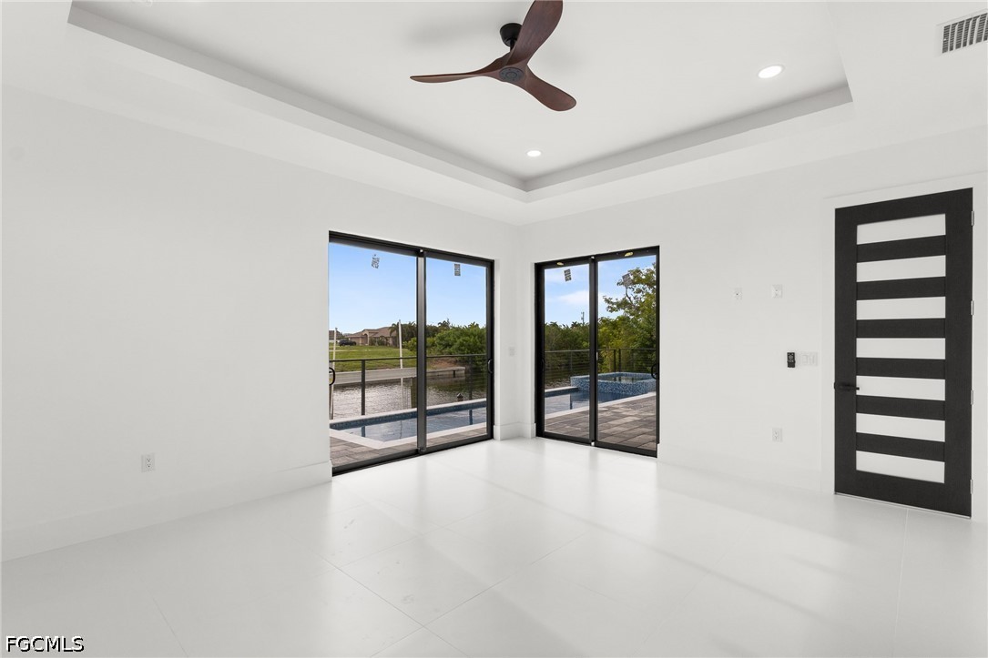 806 33rd, Cape Coral, FL 33993