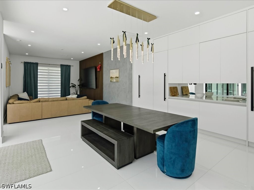 DiningArea