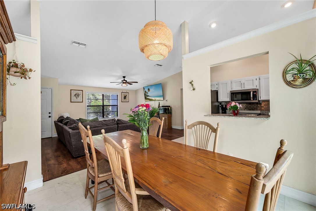 DiningArea