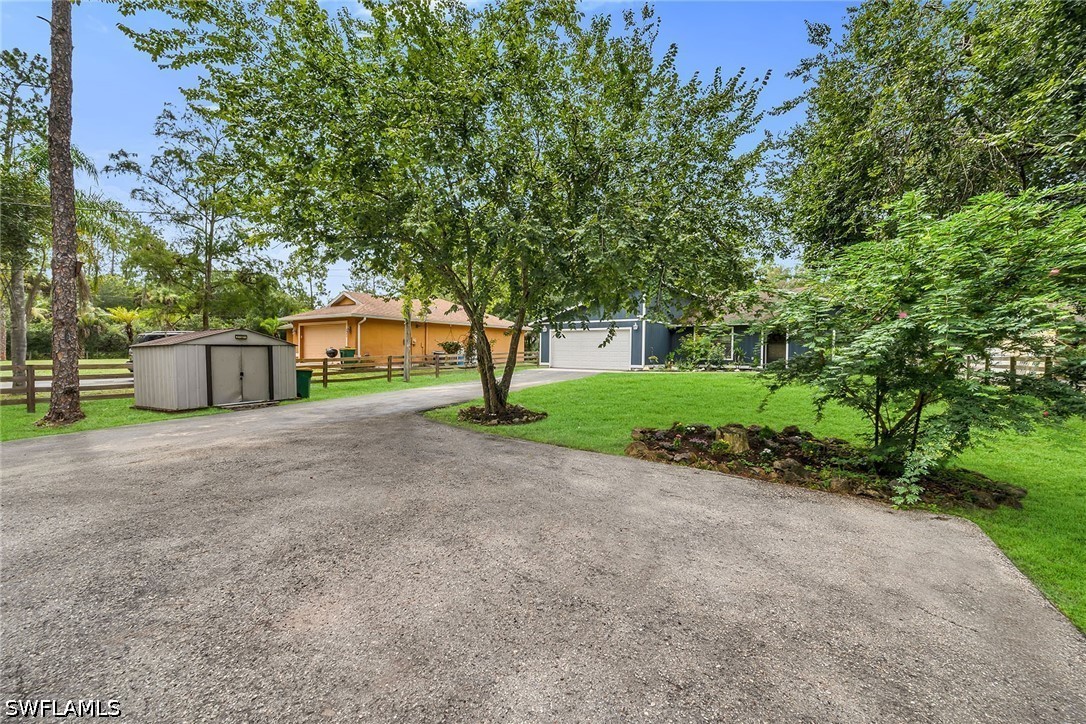 3670 6th, Naples, FL 34117