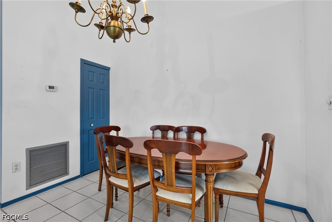 DiningArea