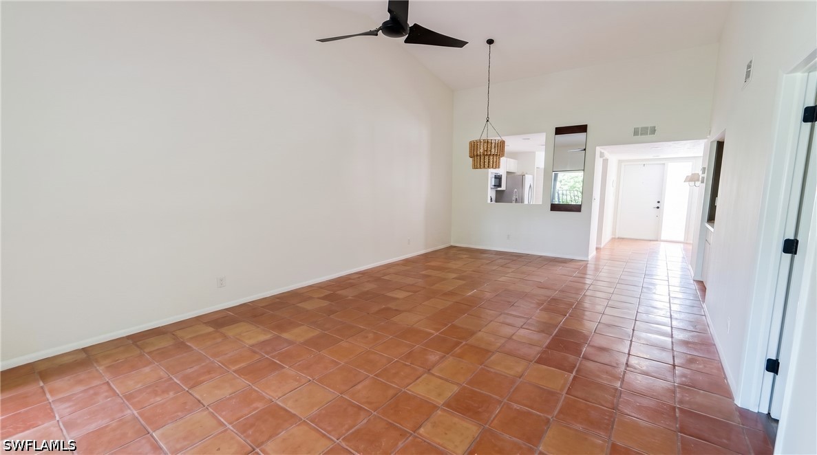 1826 Kings Lake Unit 203, Naples, FL 34112