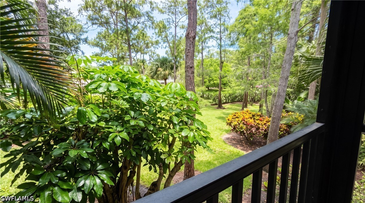 1826 Kings Lake Unit 203, Naples, FL 34112