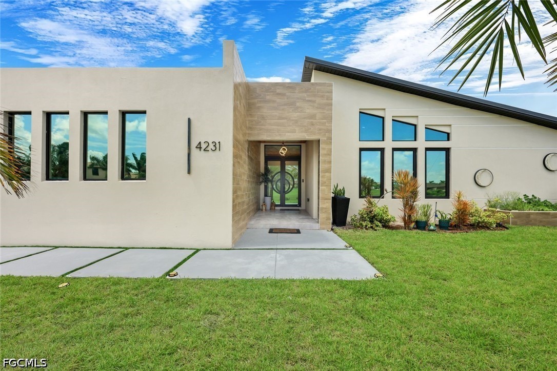 4231 12th, Cape Coral, FL 33993