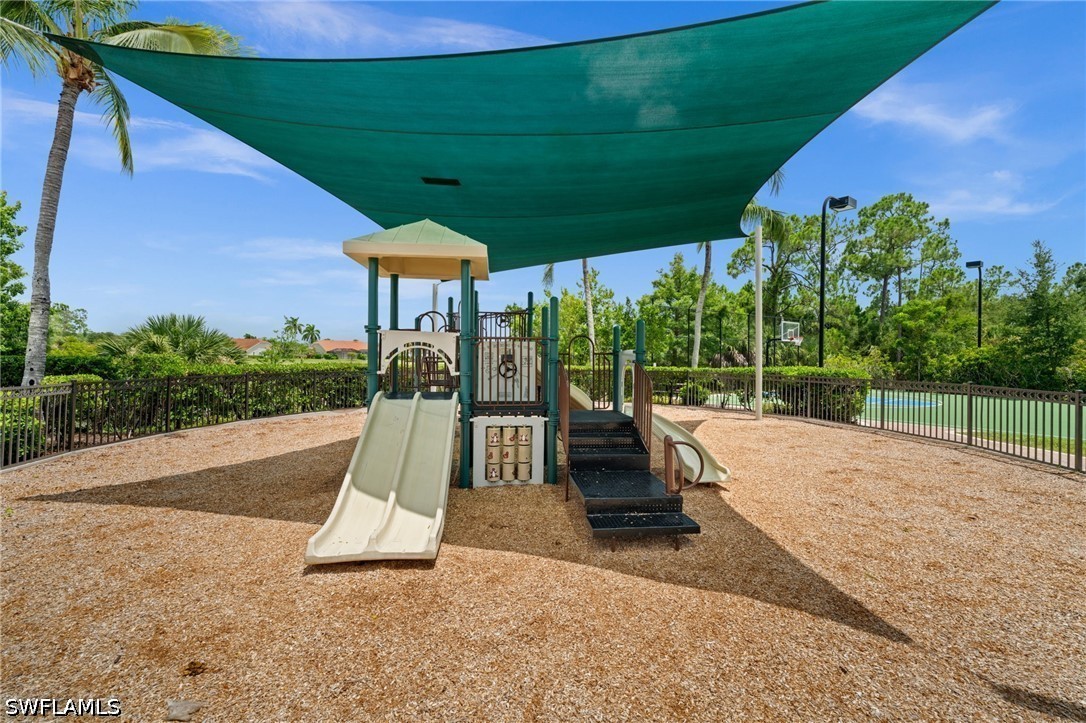 15222 Cortona, Naples, FL 34120