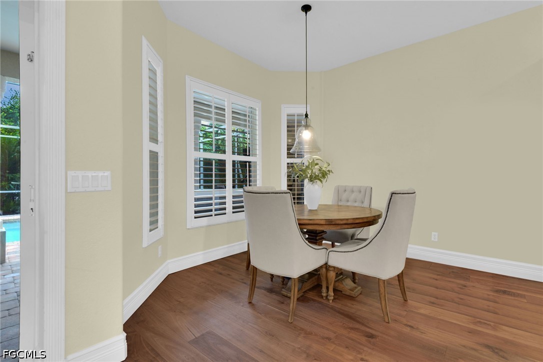DiningArea