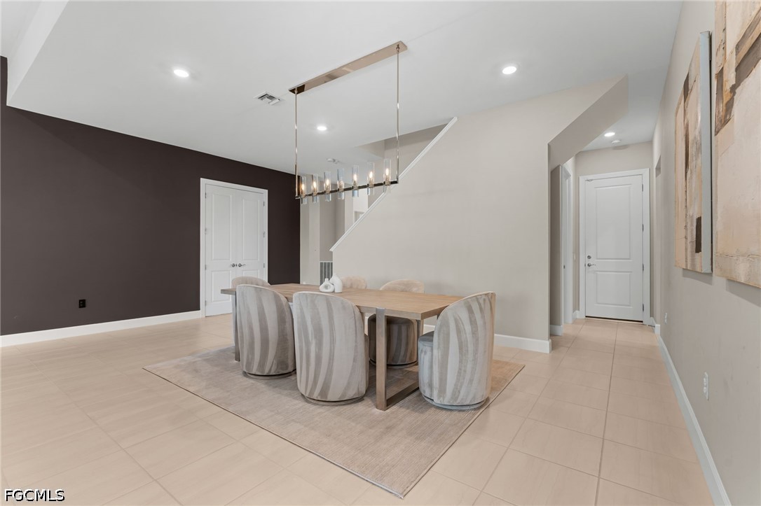 DiningArea