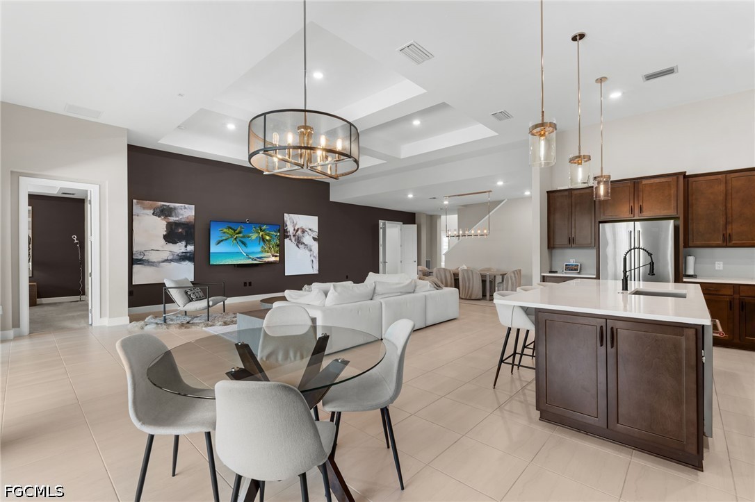 DiningArea