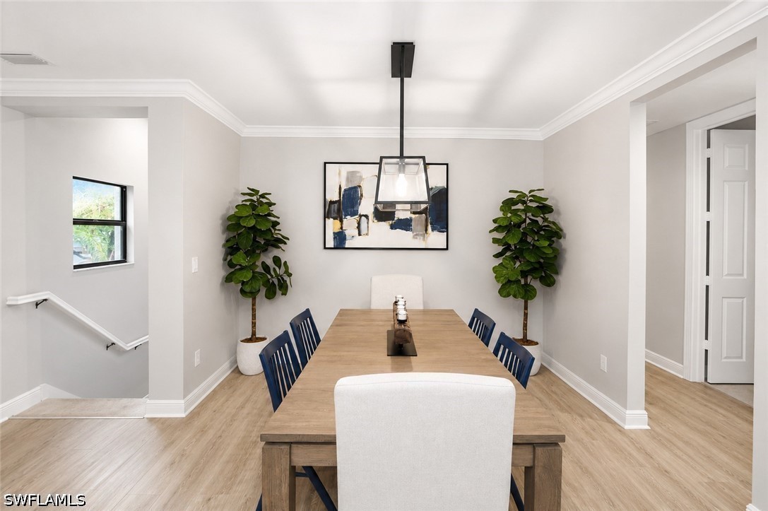 DiningArea