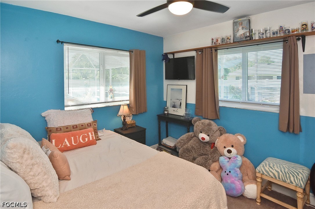 1414 18th, Cape Coral, FL 33990
