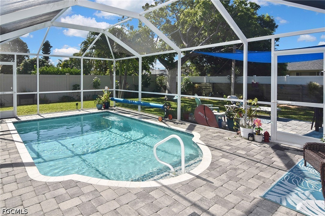 1414 18th, Cape Coral, FL 33990