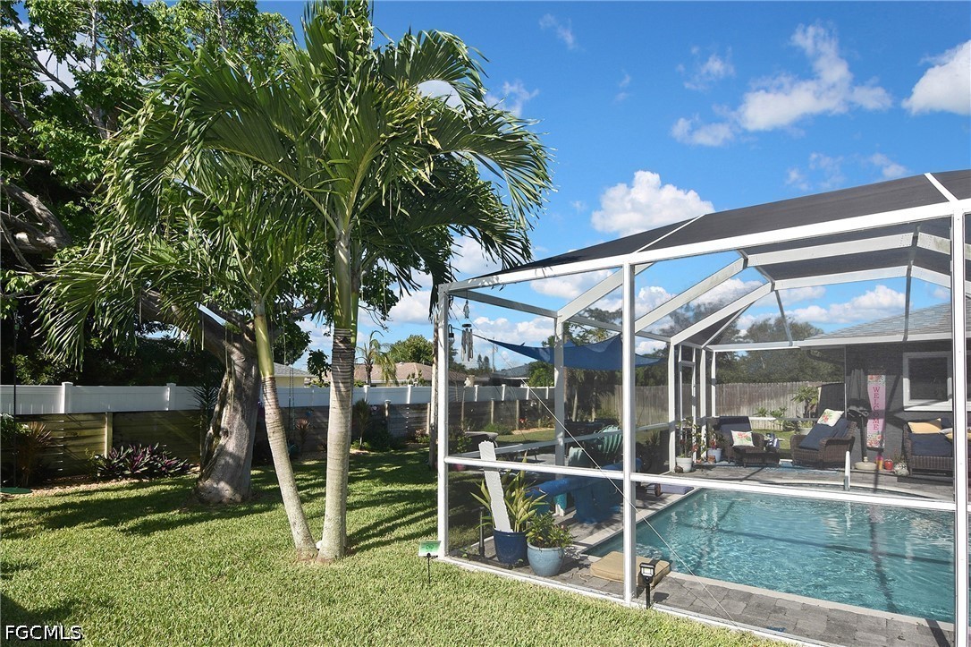 1414 18th, Cape Coral, FL 33990