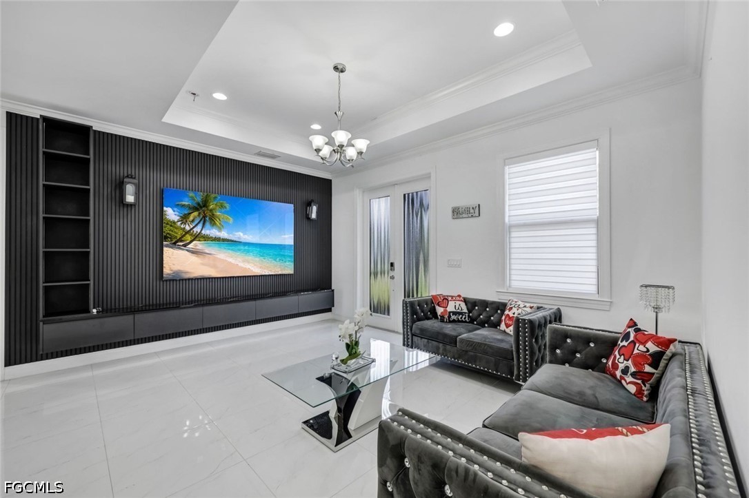 2968 41st, Naples, FL 34120