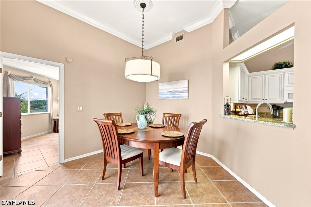 DiningArea