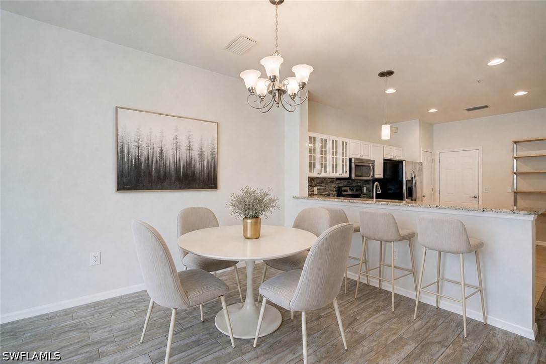 DiningArea