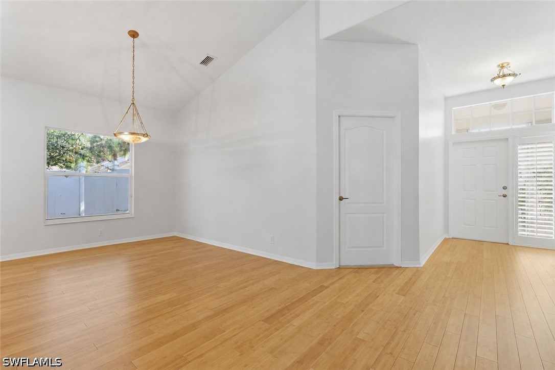 1134 Silverstrand, Naples, FL 34110
