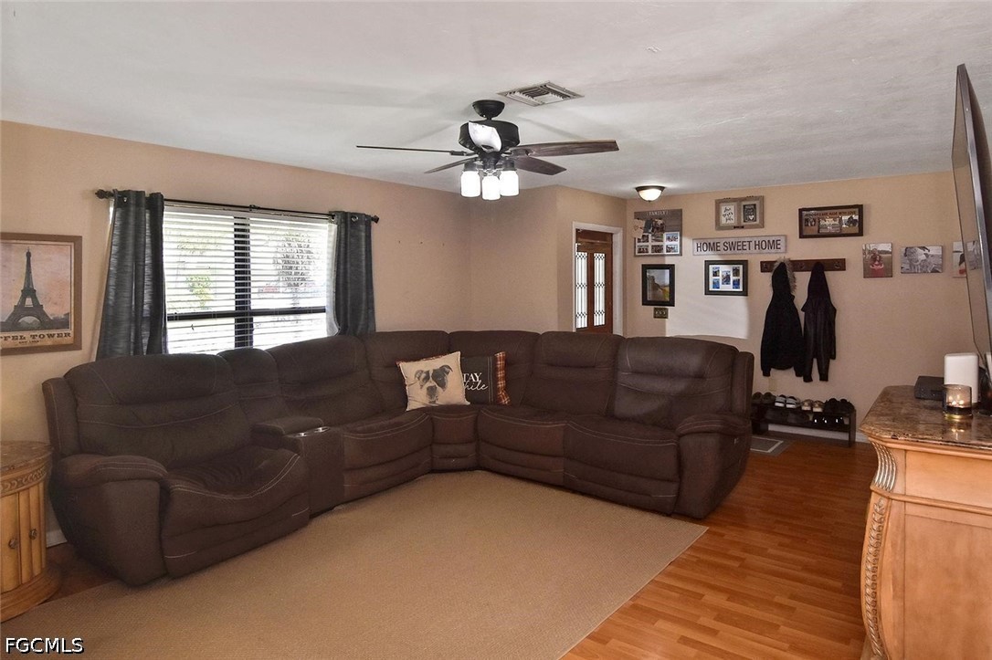 LivingRoom