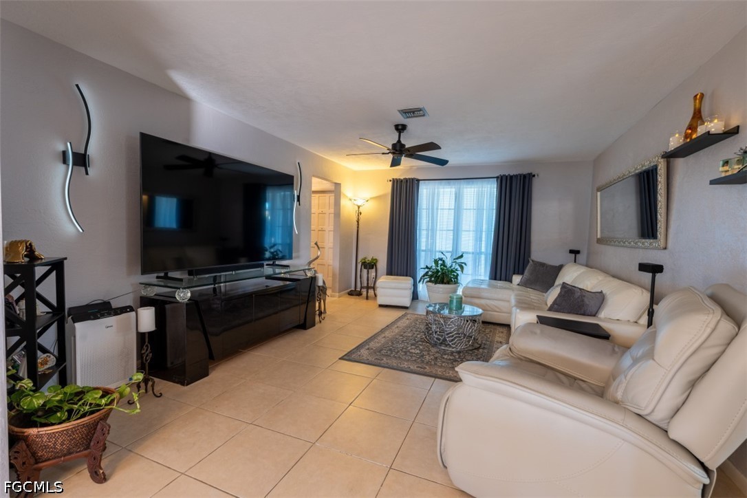LivingRoom
