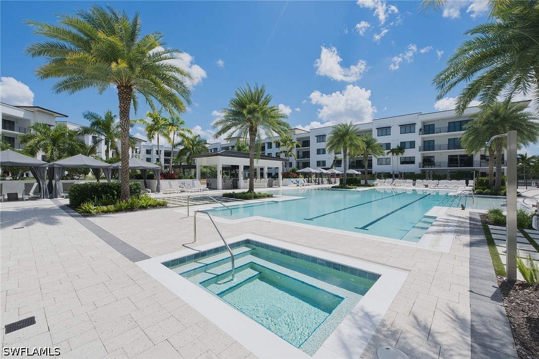1111 Central Unit 205, Naples, FL 34102