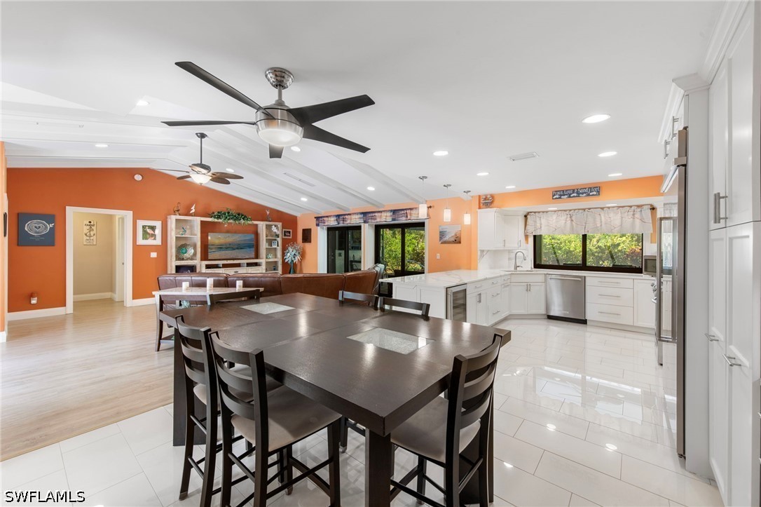DiningArea
