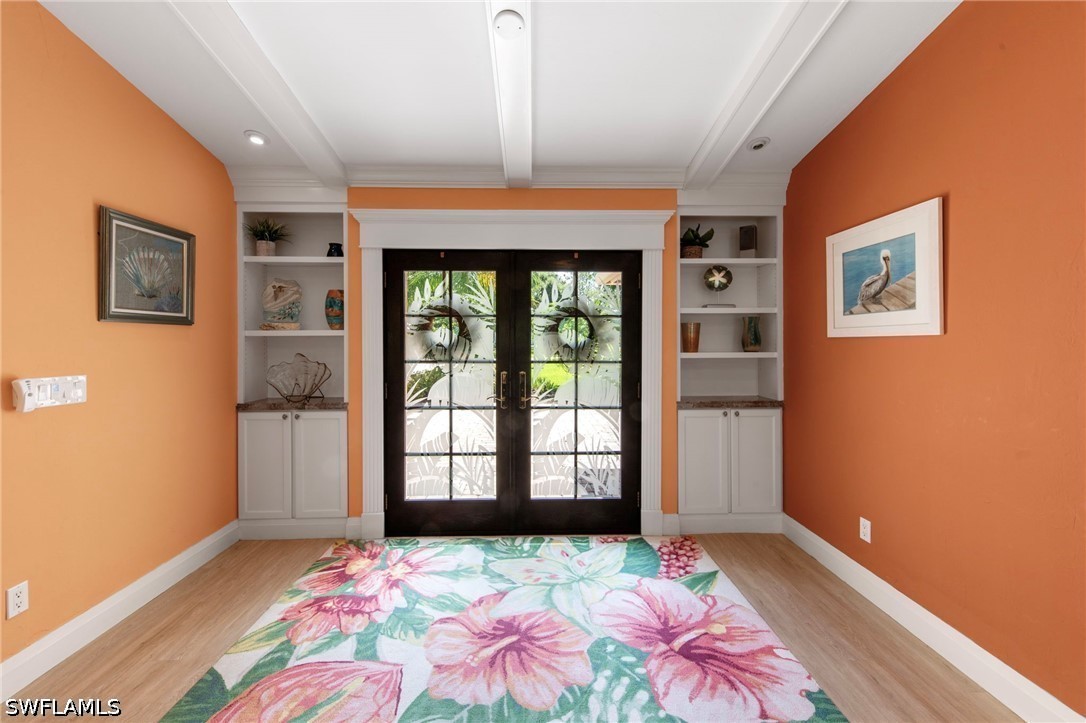 1813 Princess, Naples, FL 34110