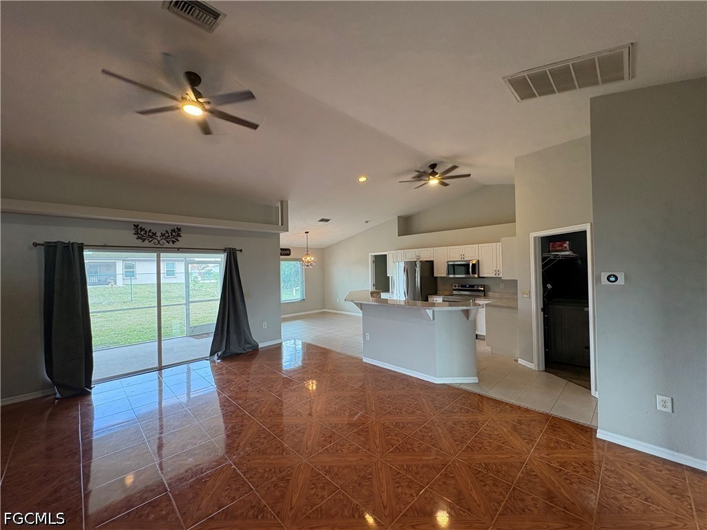 1417 4th, Cape Coral, FL 33909
