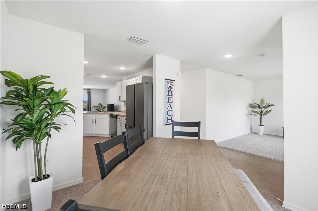 DiningArea