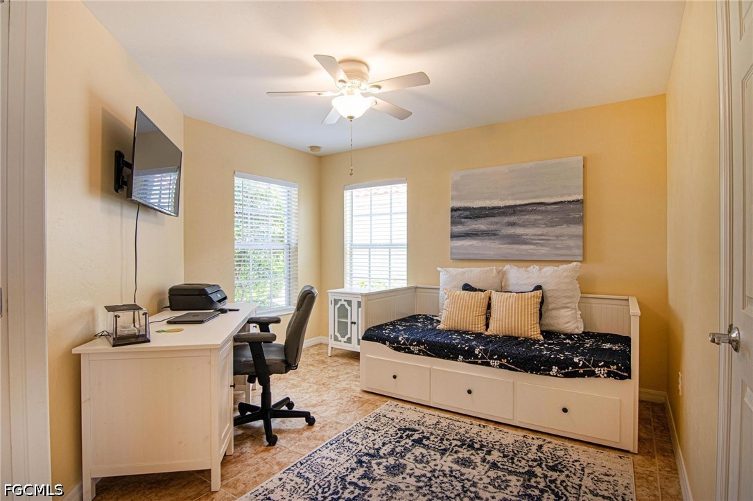 2436 Woodbourne, Cape Coral, FL 33991