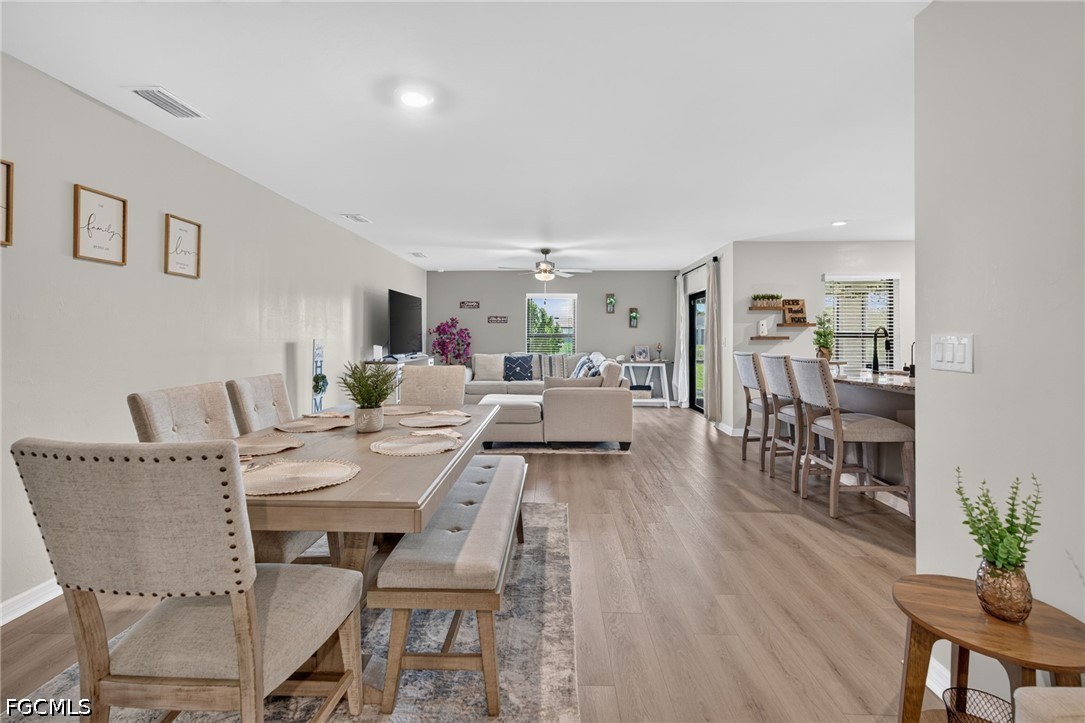 DiningArea