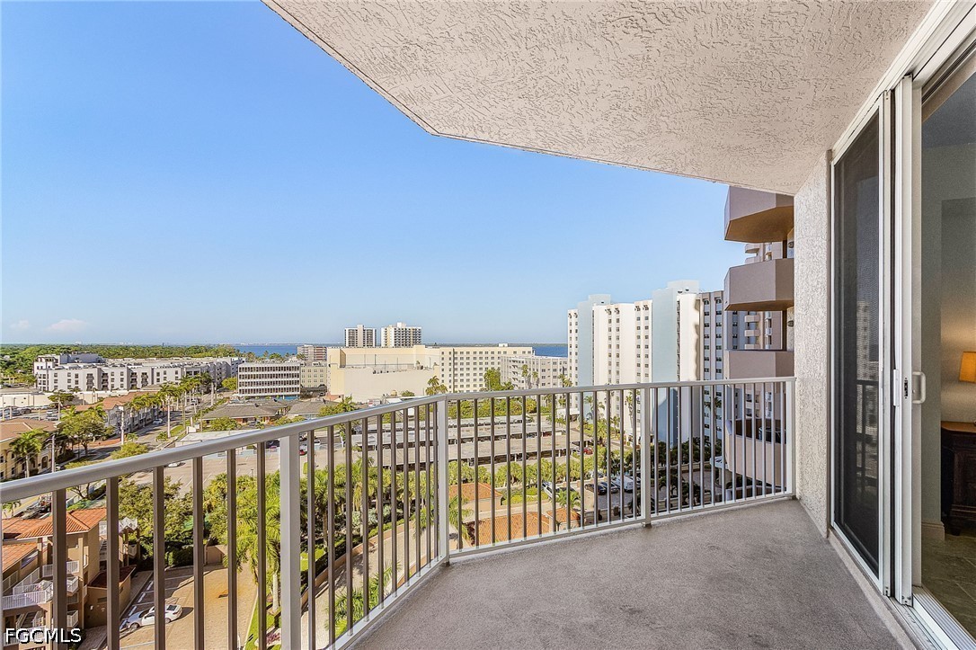 2090 First Unit 1009, Fort Myers, FL 33901