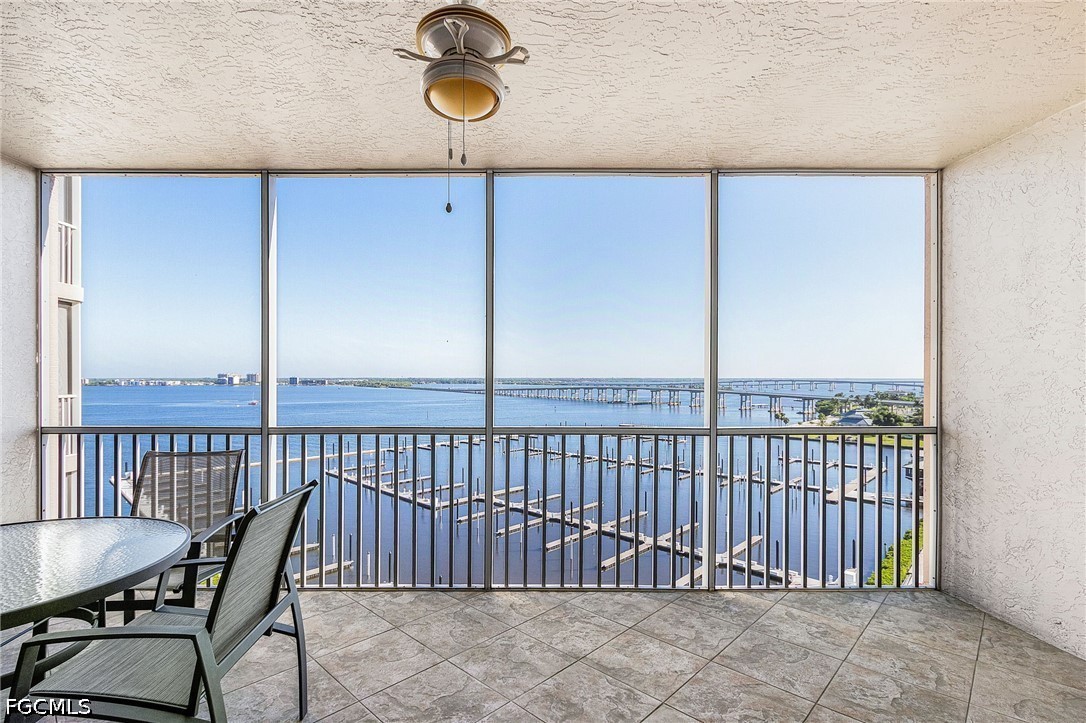 2090 First Unit 1009, Fort Myers, FL 33901