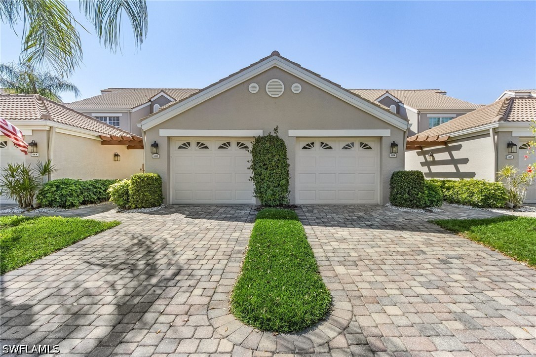 5693 Heron Unit 503, Naples, FL 34110