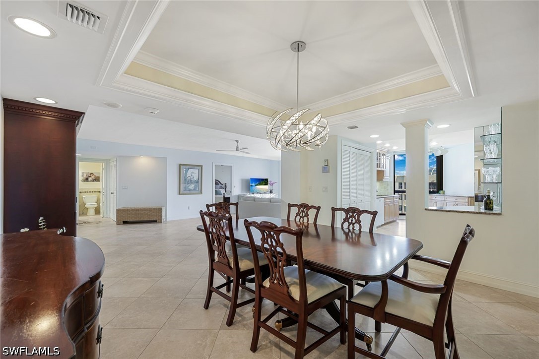DiningArea