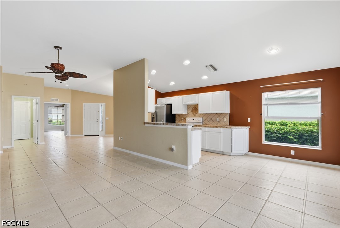 2447 Woodbourne, Cape Coral, FL 33991
