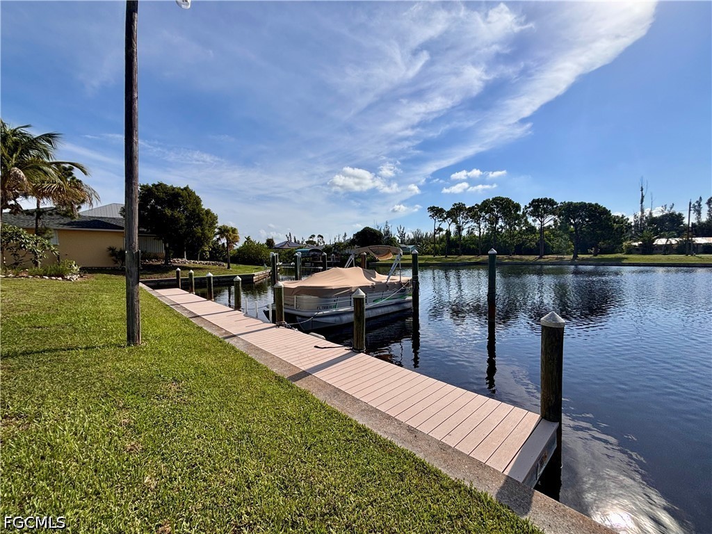 Dock