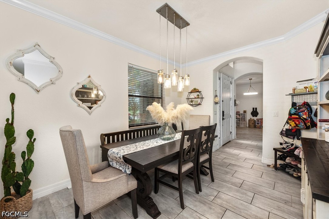 DiningArea