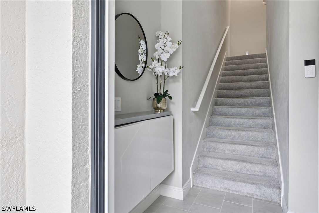 6966 Avalon Unit 908, Naples, FL 34112