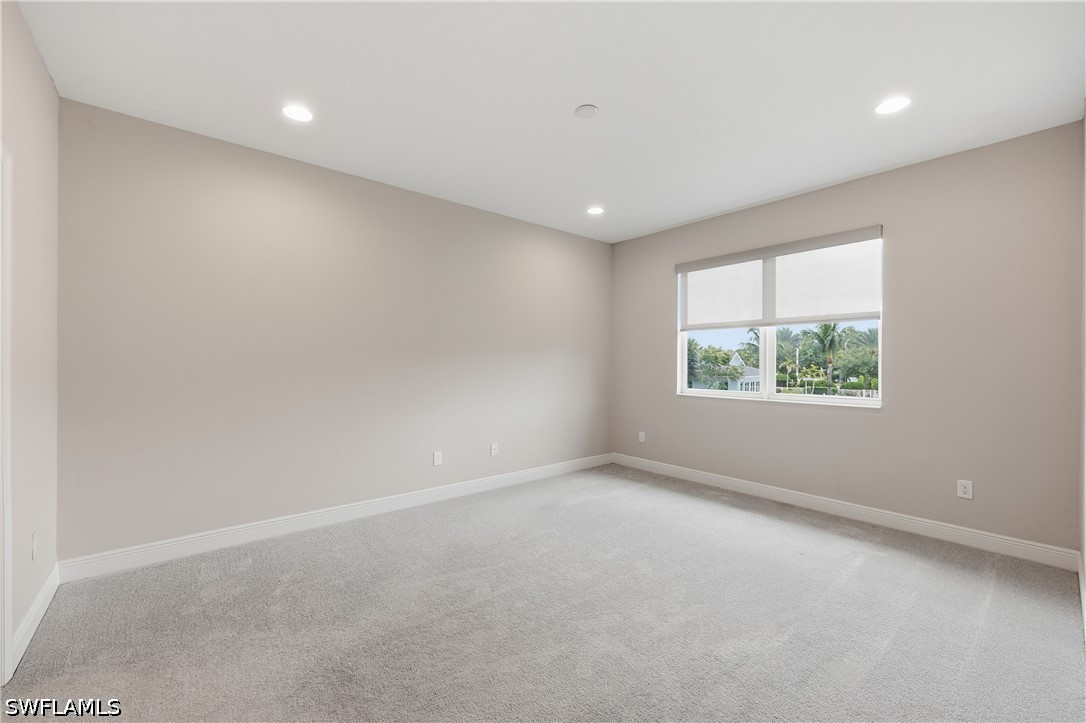 6966 Avalon Unit 908, Naples, FL 34112