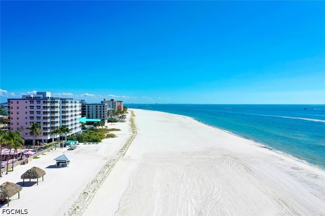 250 Estero Unit 302, Fort Myers Beach, FL 33931