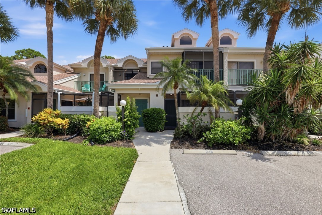 81 Emerald Woods Unit M3, Naples, FL 34108