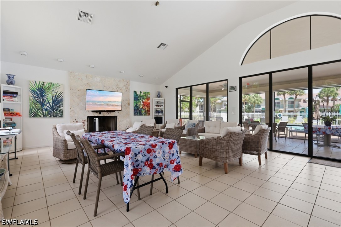 81 Emerald Woods Unit M3, Naples, FL 34108