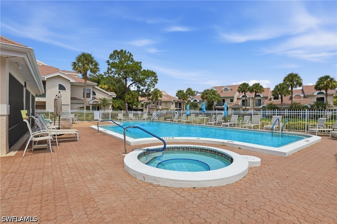 81 Emerald Woods Unit M3, Naples, FL 34108