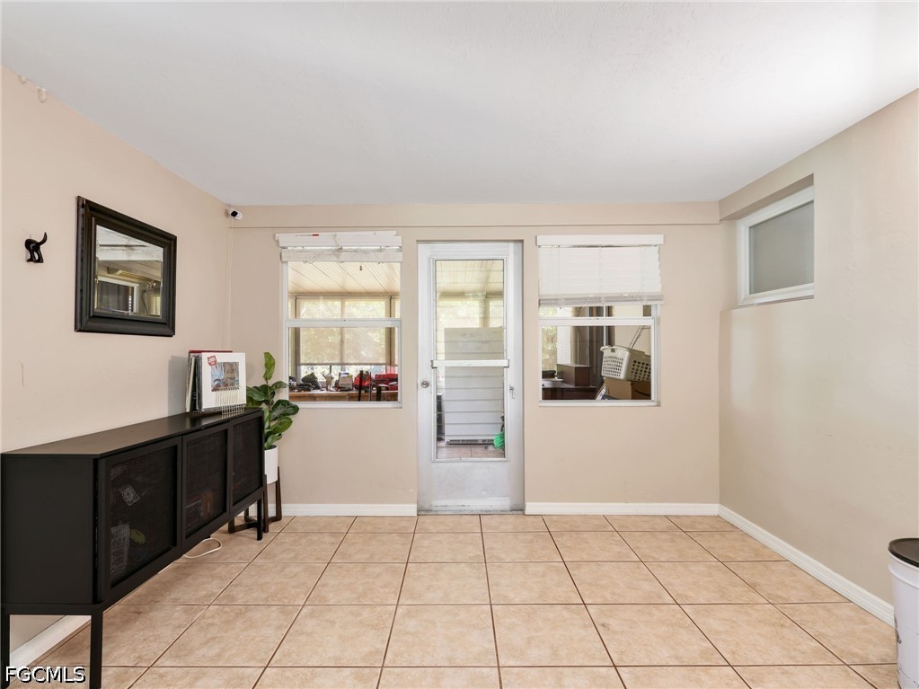 1404 Santa Barbara, Fort Myers, FL 33901