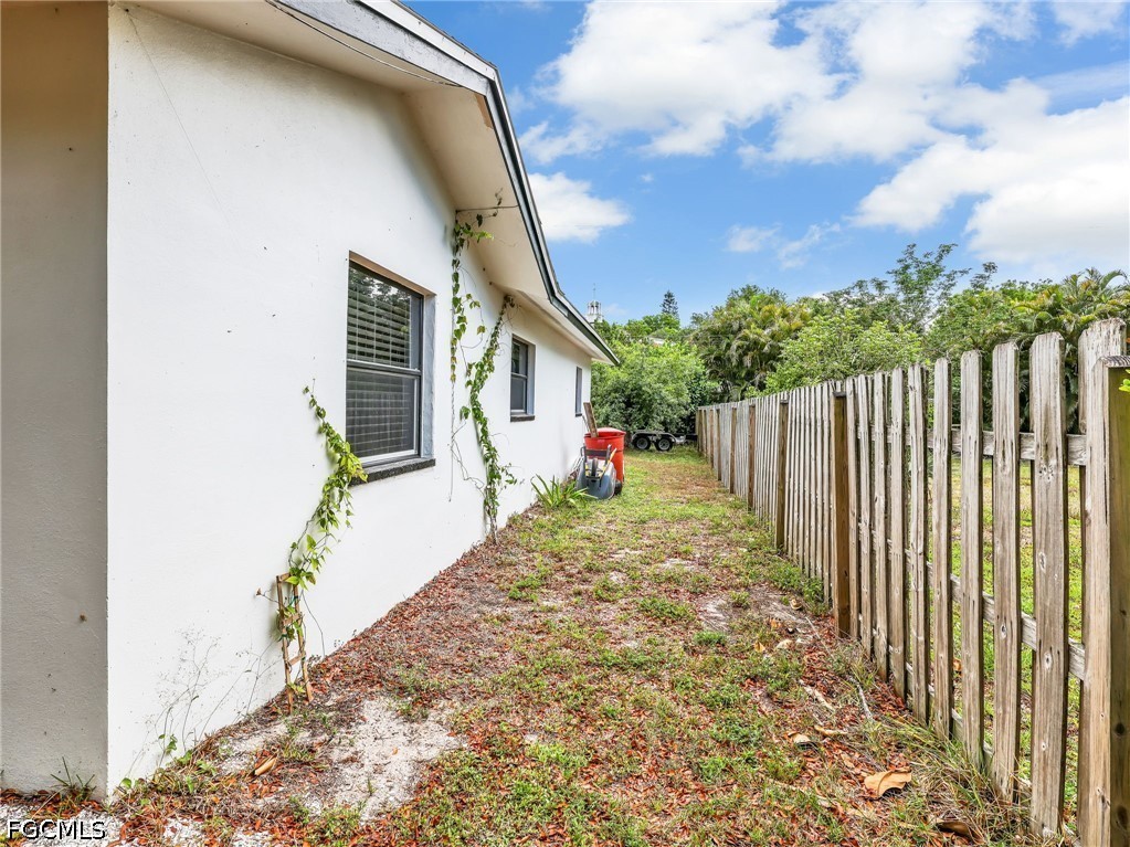 1404 Santa Barbara, Fort Myers, FL 33901